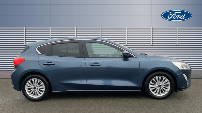 Ford Focus 1.5 EcoBlue 120 Titanium 5dr Diesel Hatchback